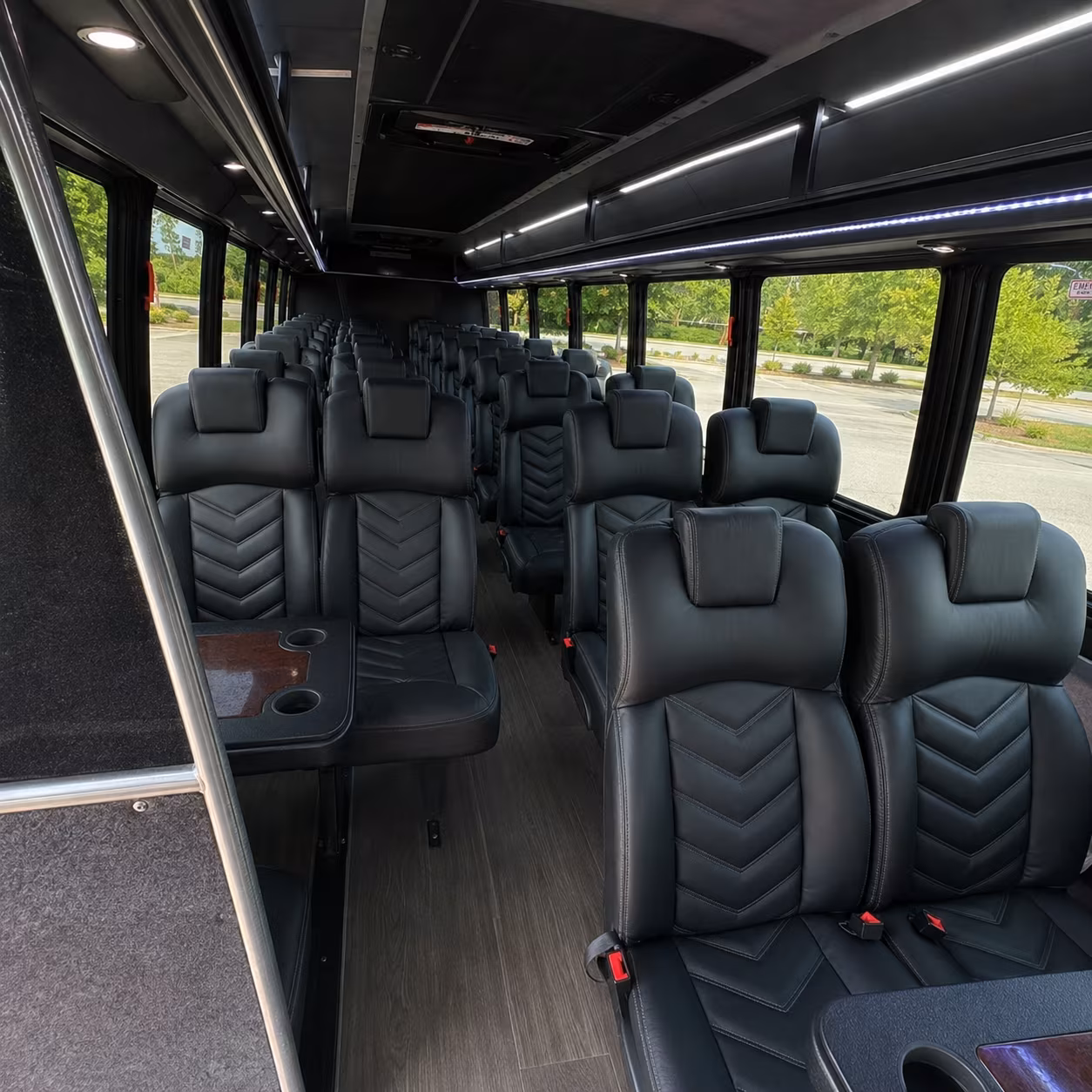 clovis fresno charter buses