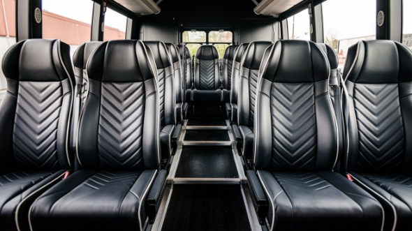 18 passenger minibus rental merced